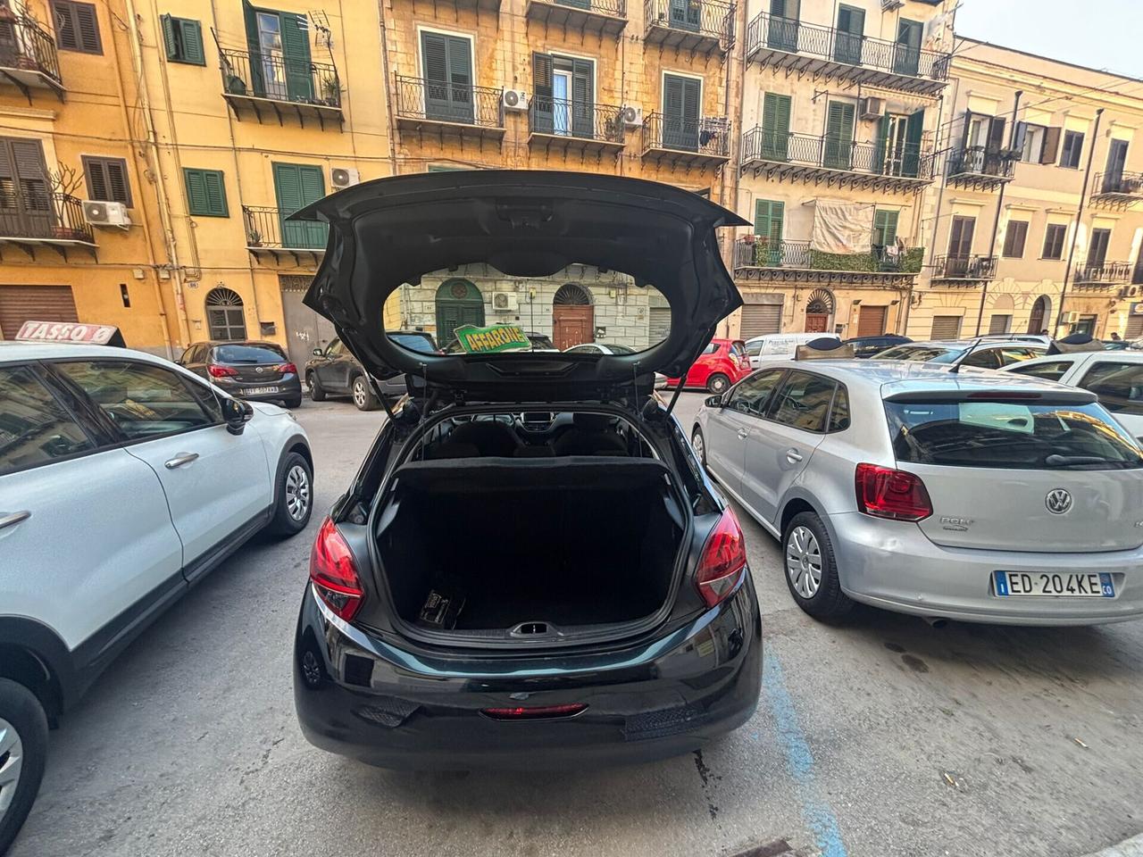 Peugeot 208 BlueHDi 75 5 porte Allure FINANZIABILE