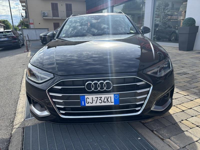 Audi A4 Avant 35 2.0 tdi mhev Business Advanced 163cv s-tronic MATRIX-TETTO-CAM-18"