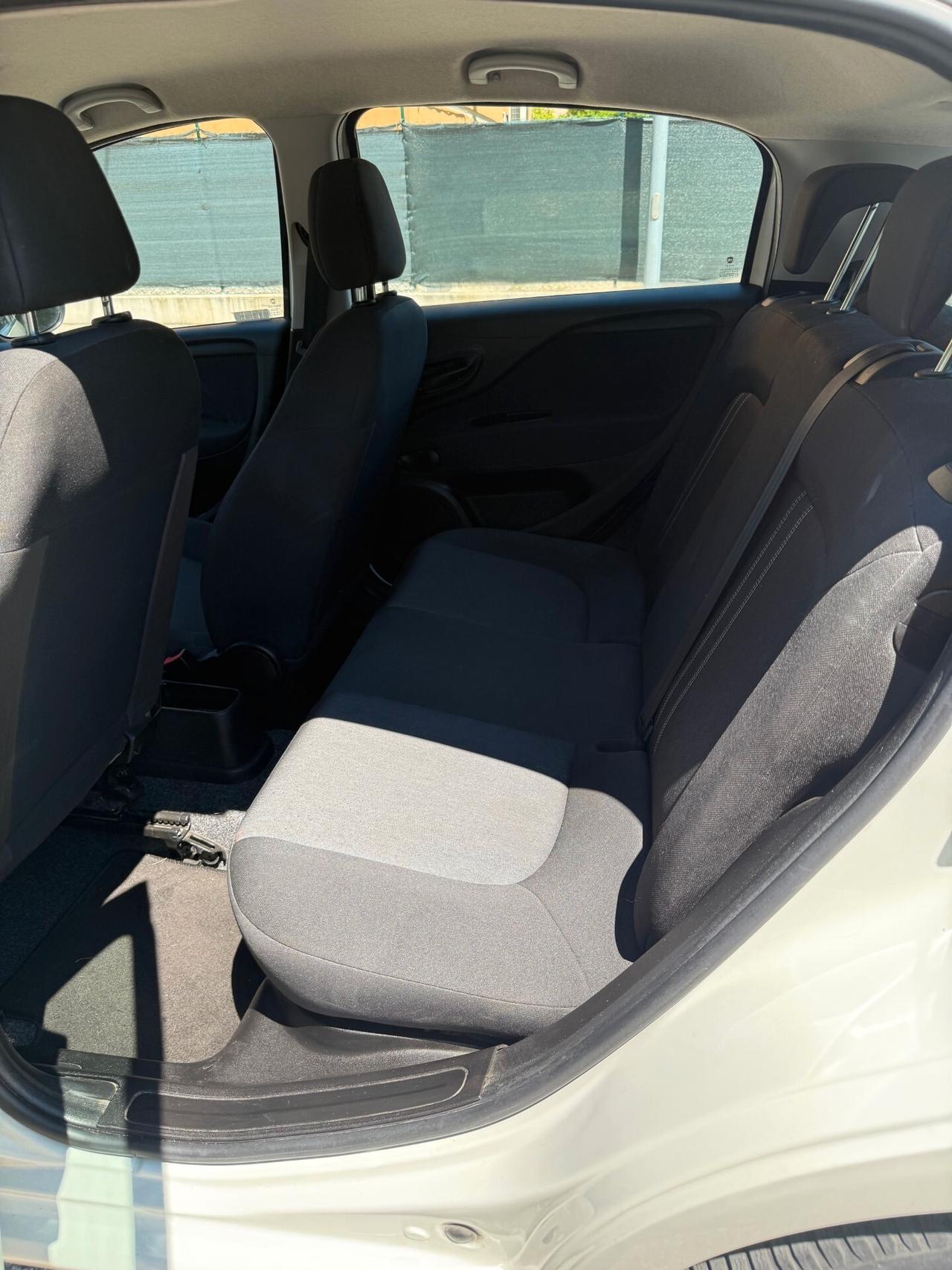 Fiat Punto 1.4 Gpl - NEOPATENTATI - 12 MESI DI GARANZIA -