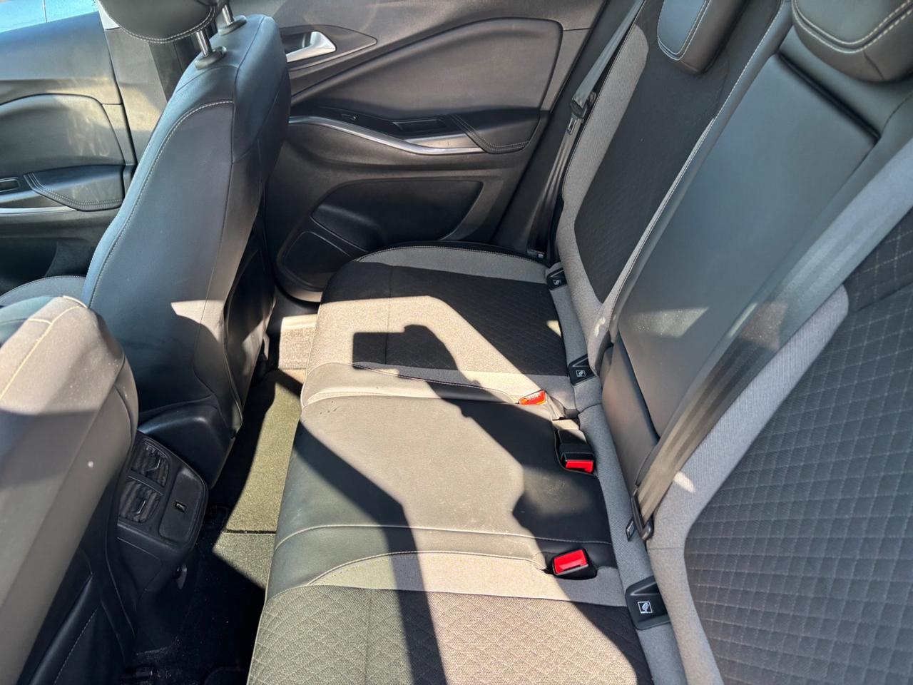 Opel Grandland X 1.5 diesel Ecotec Start&Stop Business