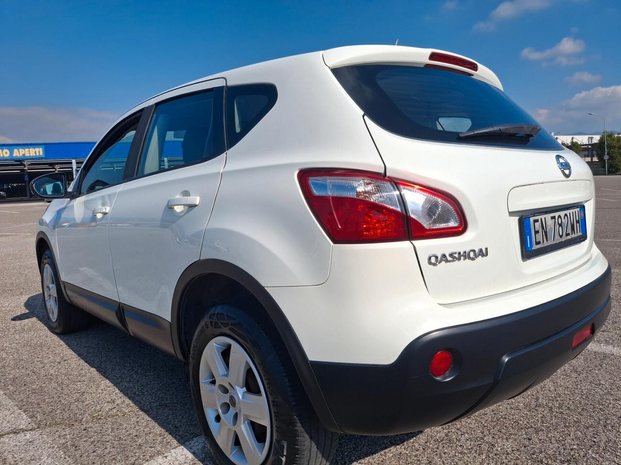 Nissan Qashqai 1.5 dCi Tekna-DIESEL-