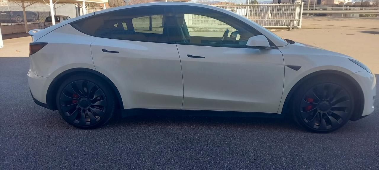Tesla Model Y AWD (Trazione Integrale) Modello Performance CV. 534 SOLO 57.785 KM. Unico Proprietario IVA Parzialmente Esposta.