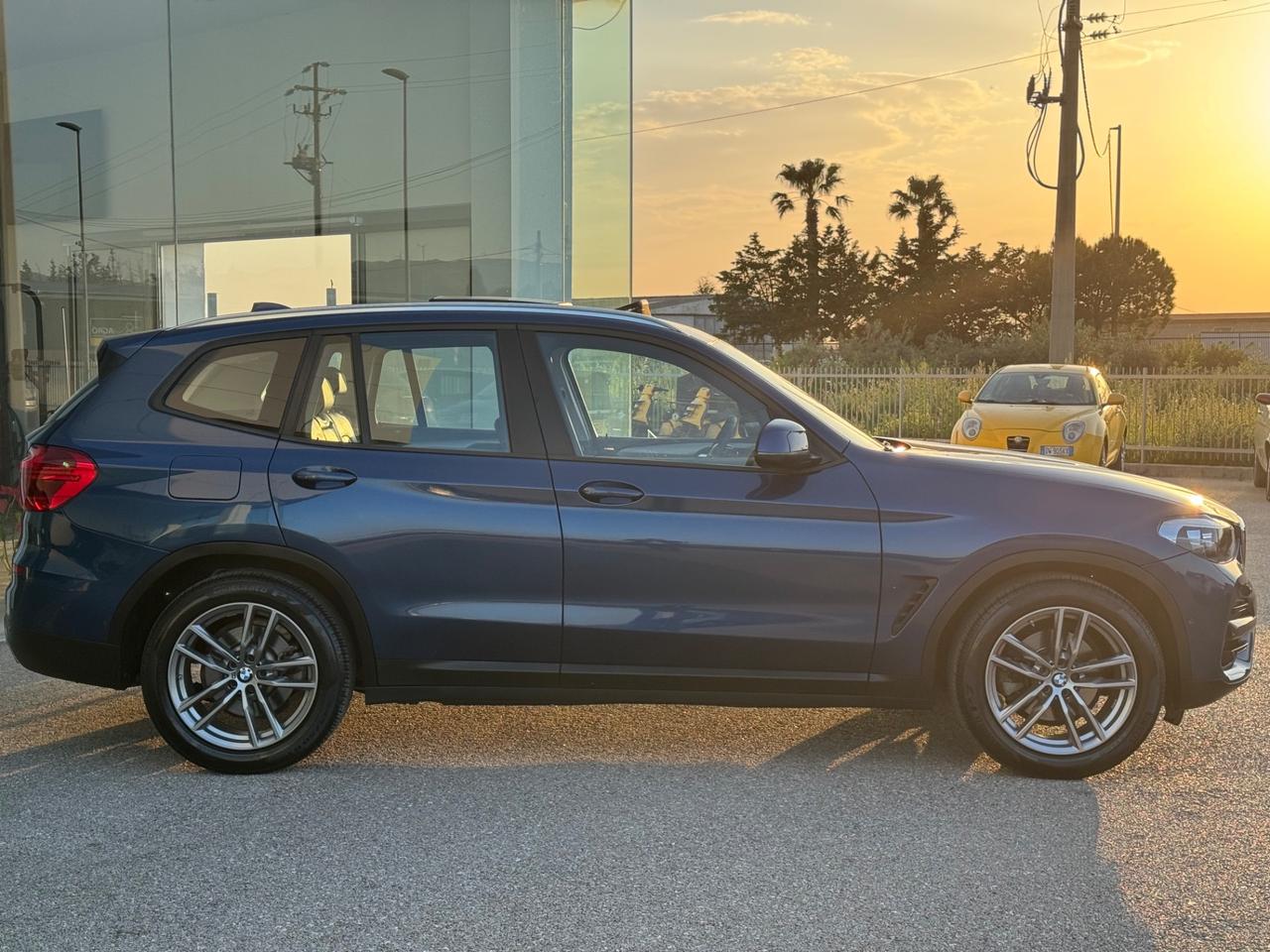 Bmw X3 sDrive18d Business Advantage