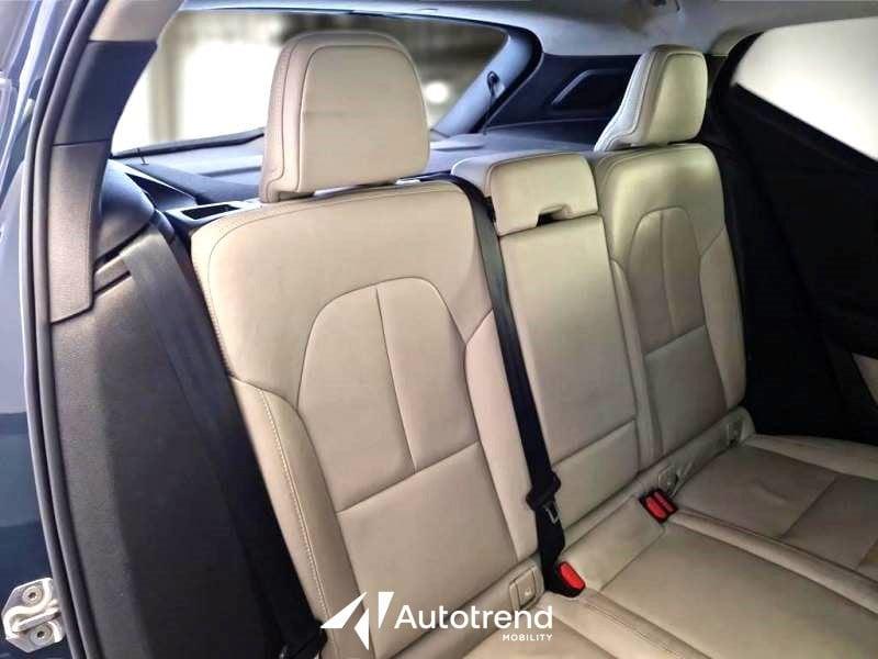 Volvo XC40 D3 150 CV Automatica NAVI LED Inscription N1 Autocarro
