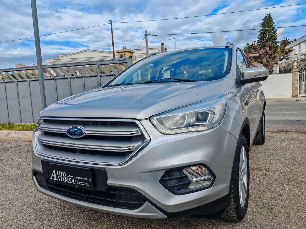 Ford Kuga 1.5 TDCI 120 CV 2WD Titanium 2018