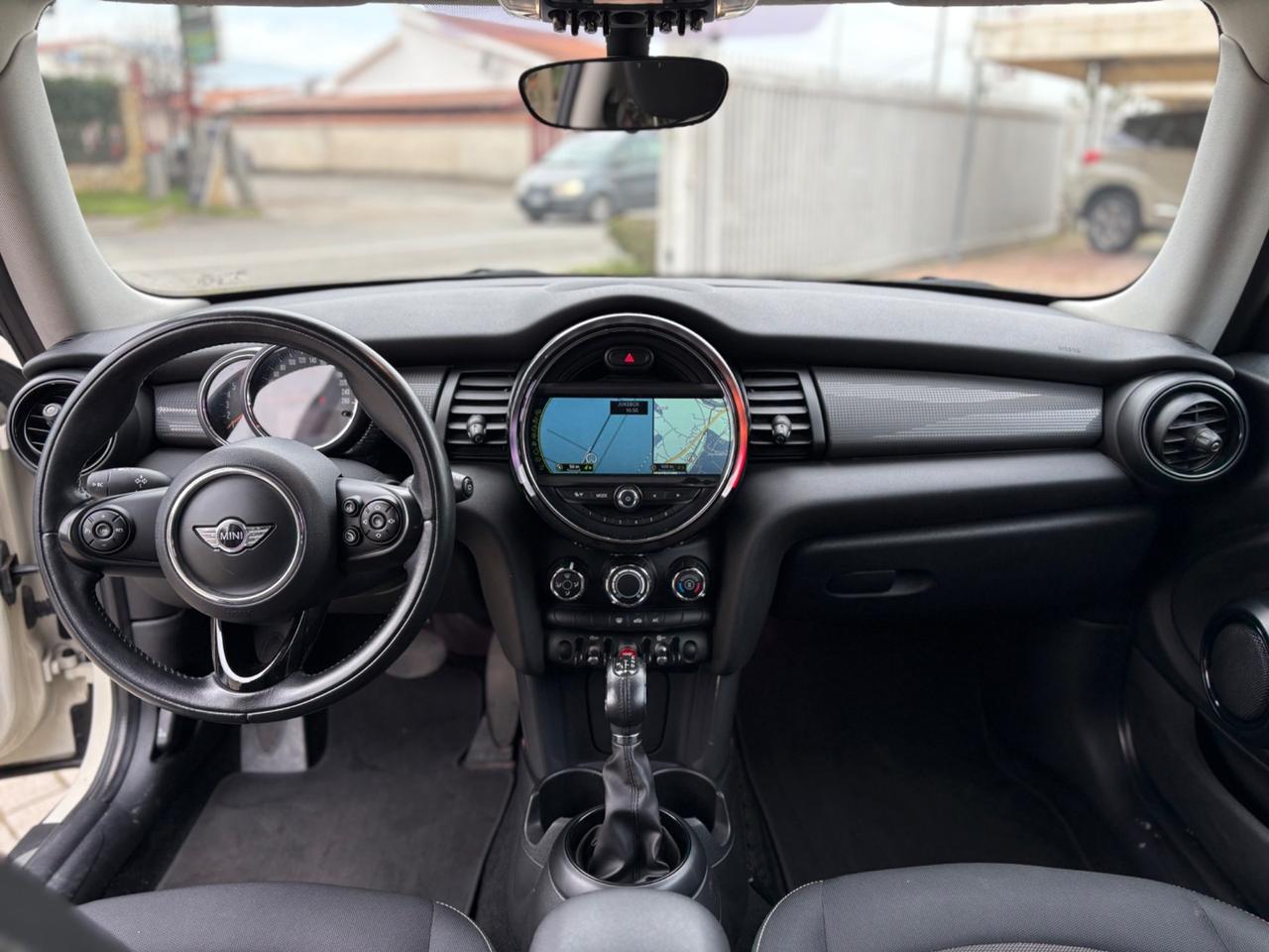 Mini 1.5 Cooper D Business XL