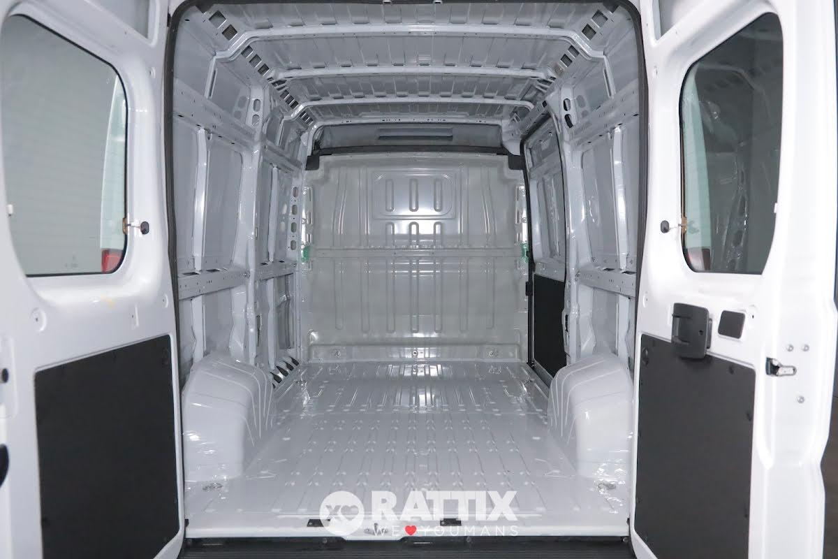 Peugeot Boxer 333 2.2 BlueHDI 120CV L2H2 (IVA ESCLUSA)