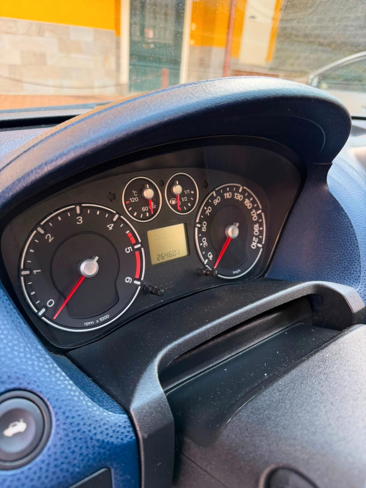 Ford Fiesta 1.4 TDCi 5p. Titanium