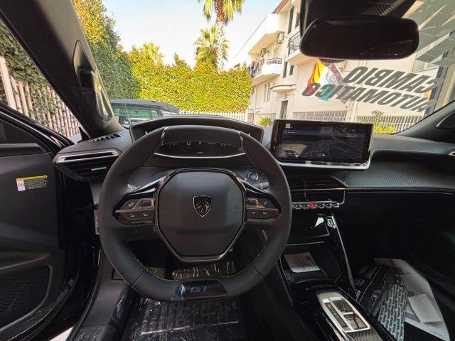 PEUGEOT 2008 Hybrid 145 e-DCS6 GT