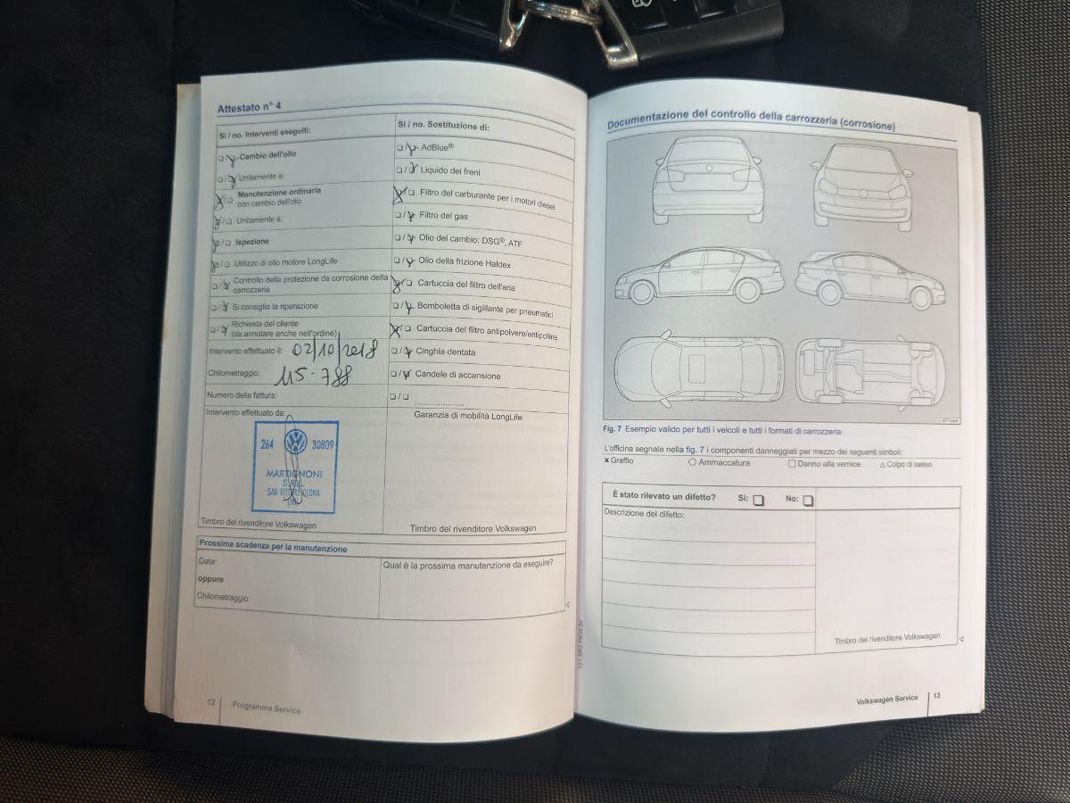 VOLKSWAGEN - Golf - 1.6 TDI 105cv 5p. Highline BlueMotion Technology