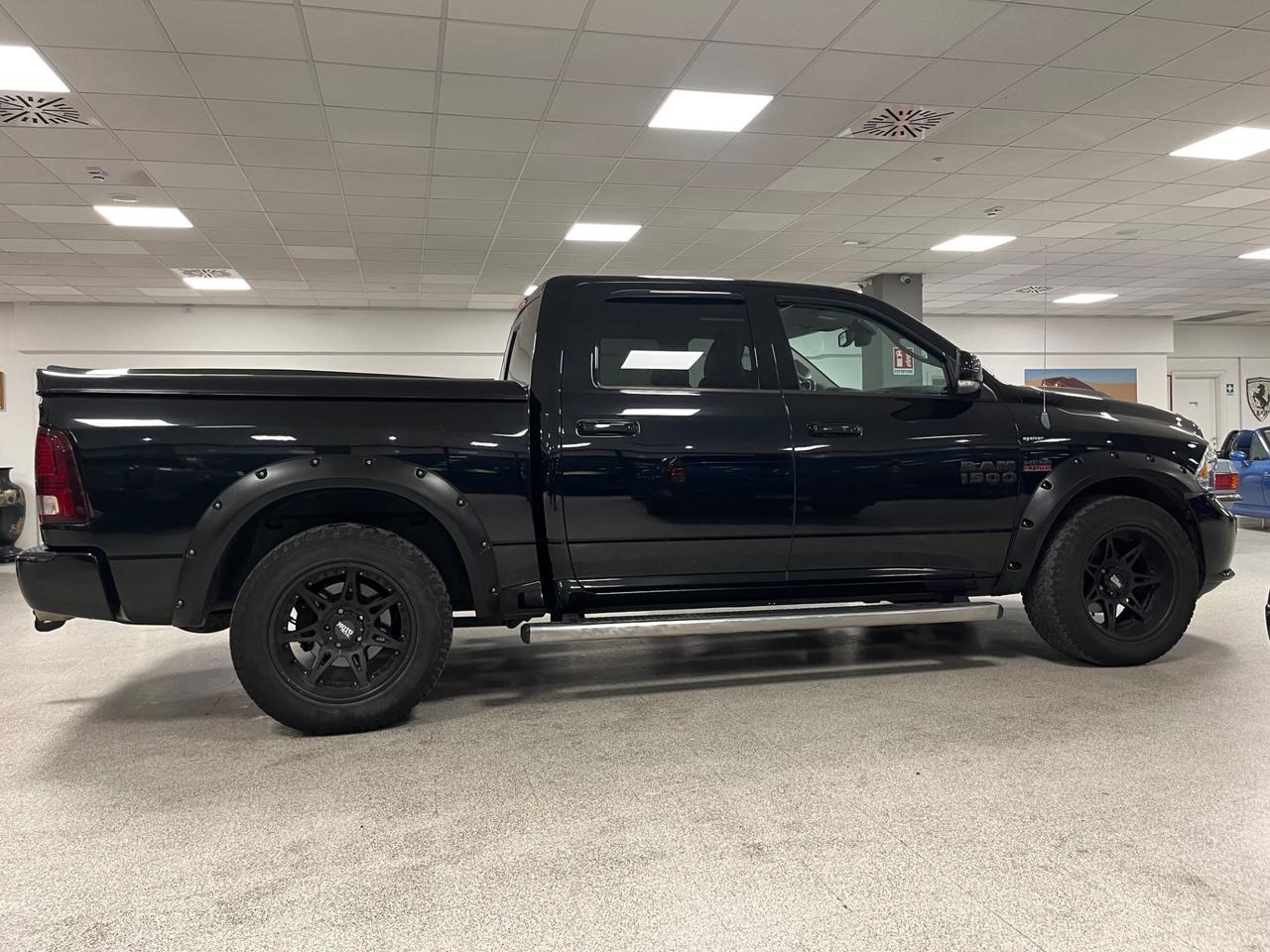 Dodge RAM 1500 R/T 5.7 V8 401cv -GPL 150L-