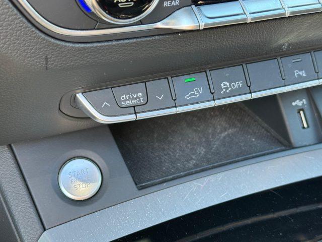 AUDI Q5 50 TFSI quattro Plug-in S line plus Tetto/Matrix
