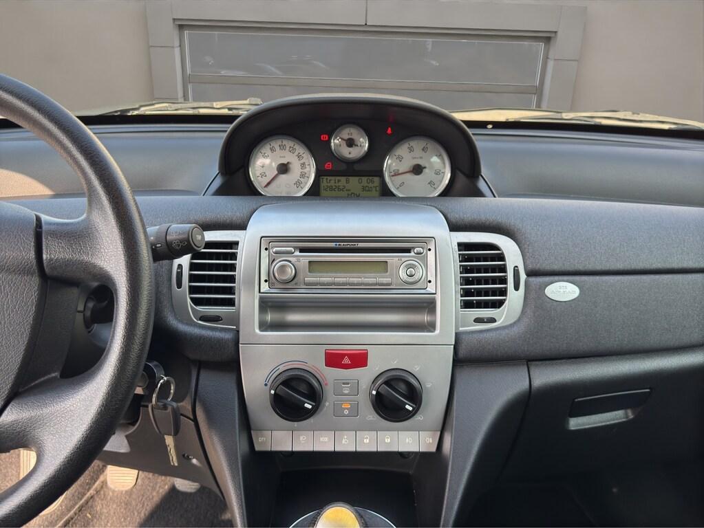Lancia Ypsilon 3 Porte Ypsilon 1.3 mjt 16v Unyca NEOPATENTATI