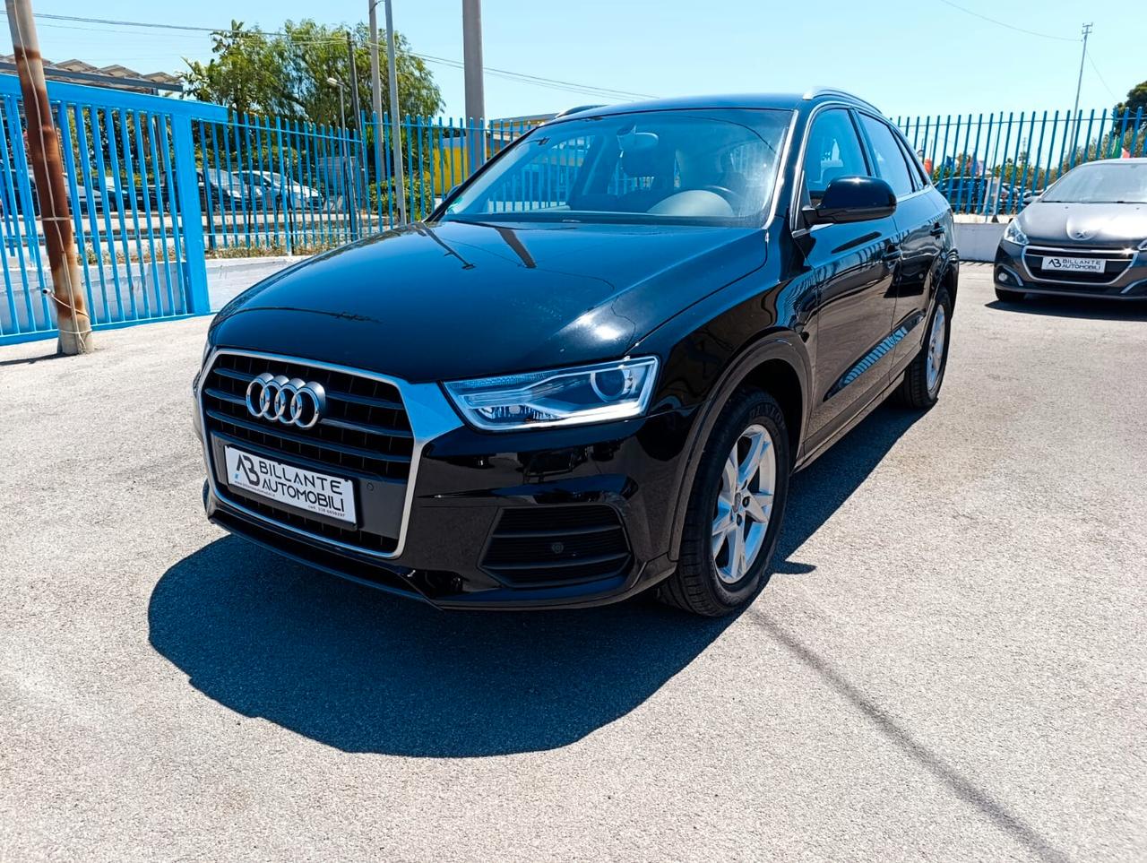 Audi Q3 2.0 TDI 120 CV Sport 2015