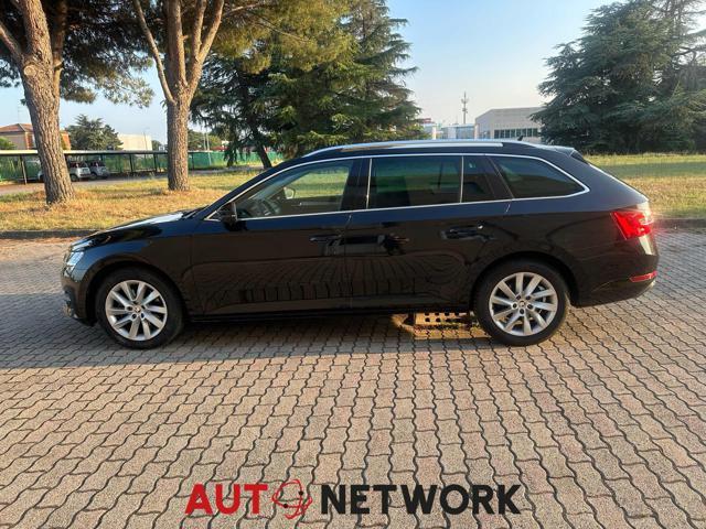 SKODA Superb 2.0 TDI EVO 150 CV SCR DSG Wagon Executive