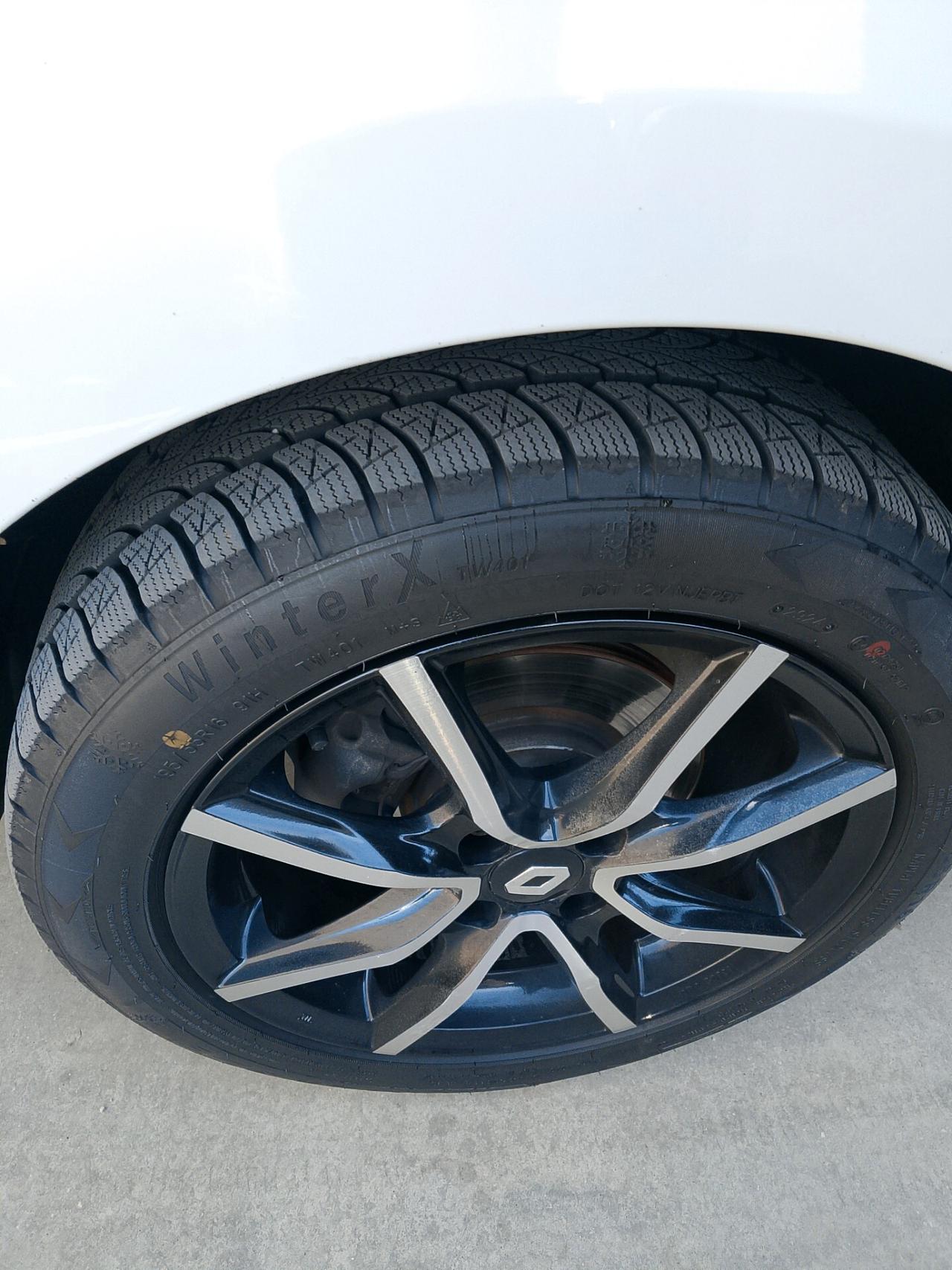 Renault Clio dCi 8V 90 CV 5 porte Duel2