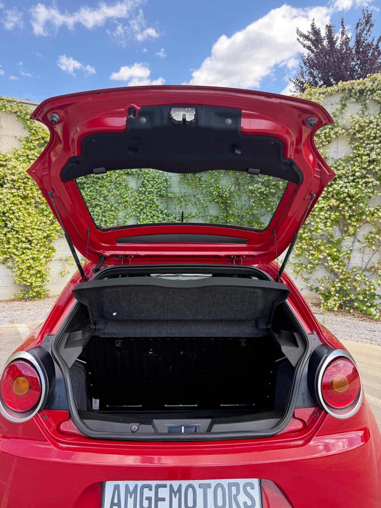 Alfa Romeo MiTo Quadrifoglio Verde 101, un'edizione limitata ultra-rara
