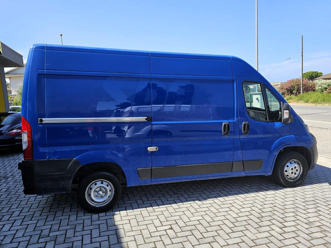 Peugeot Boxer 333 2.0 BlueHDi 130CV PM-TN
