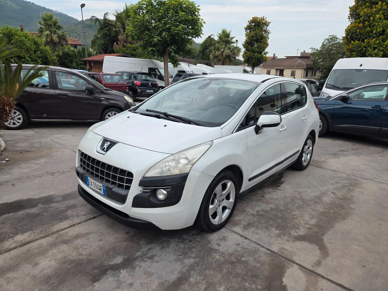 Peugeot 3008 1.6 HDi 110CV cambio robotizzato - TAGLIANDATA