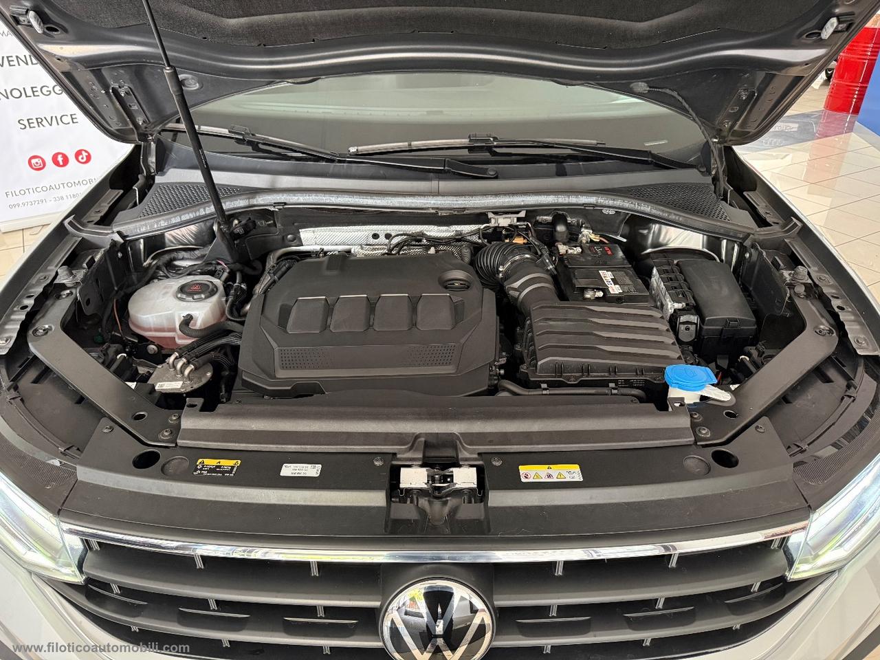 VOLKSWAGEN Tiguan 2.0 TDI 150CV SCR DSG Life FARI FULL LED - CONDIZIONI ECCELLENTI