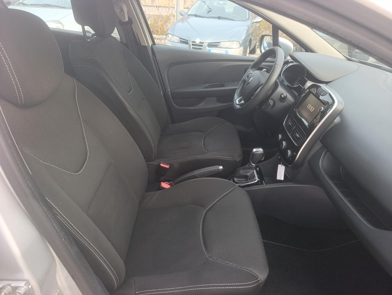 Renault Clio Sporter dCi 8V 90 CV EDC Business