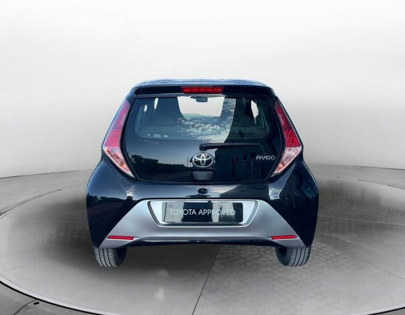 Toyota Aygo Aygo 1.0 VVT-i 69 CV 3 porte x-clusiv