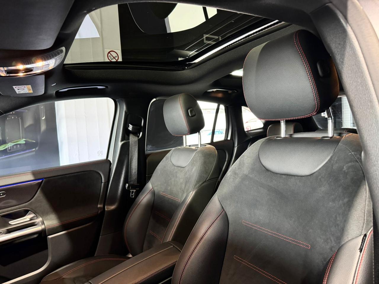 Mercedes-benz GLA 200 d Automatic 4Matic Premium Night Edition