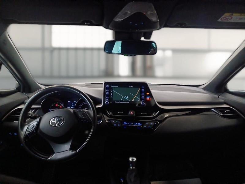 TOYOTA C-HR 1.8H 98CV E-CVT Business