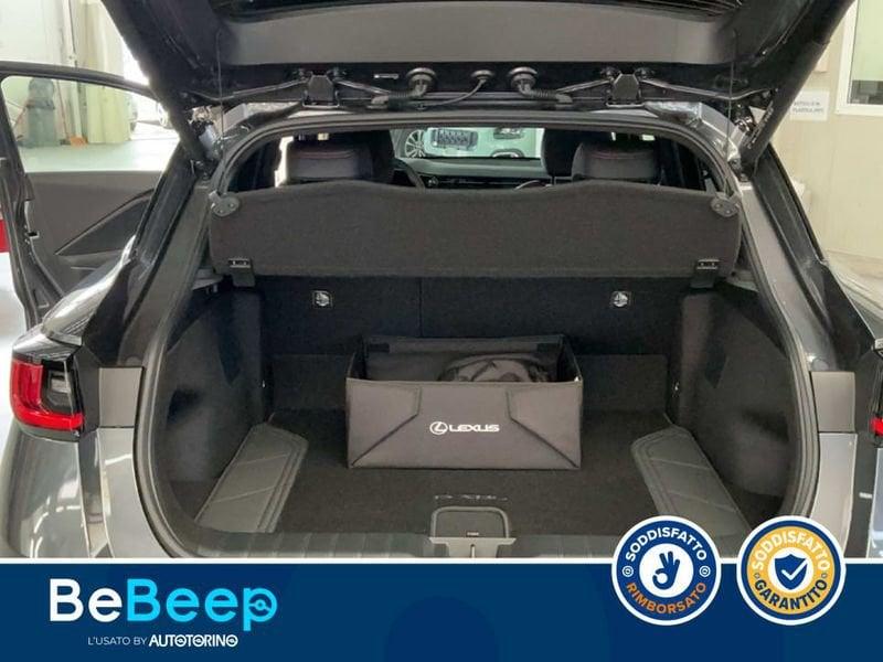 Lexus LBX 1.5 HYBRID EMOTION 4WD