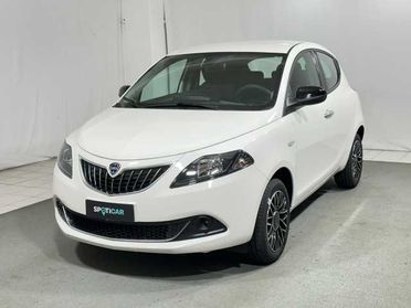 Lancia Ypsilon 1.0 FireFly 5 porte S&S Hybrid Platino KM ZERO