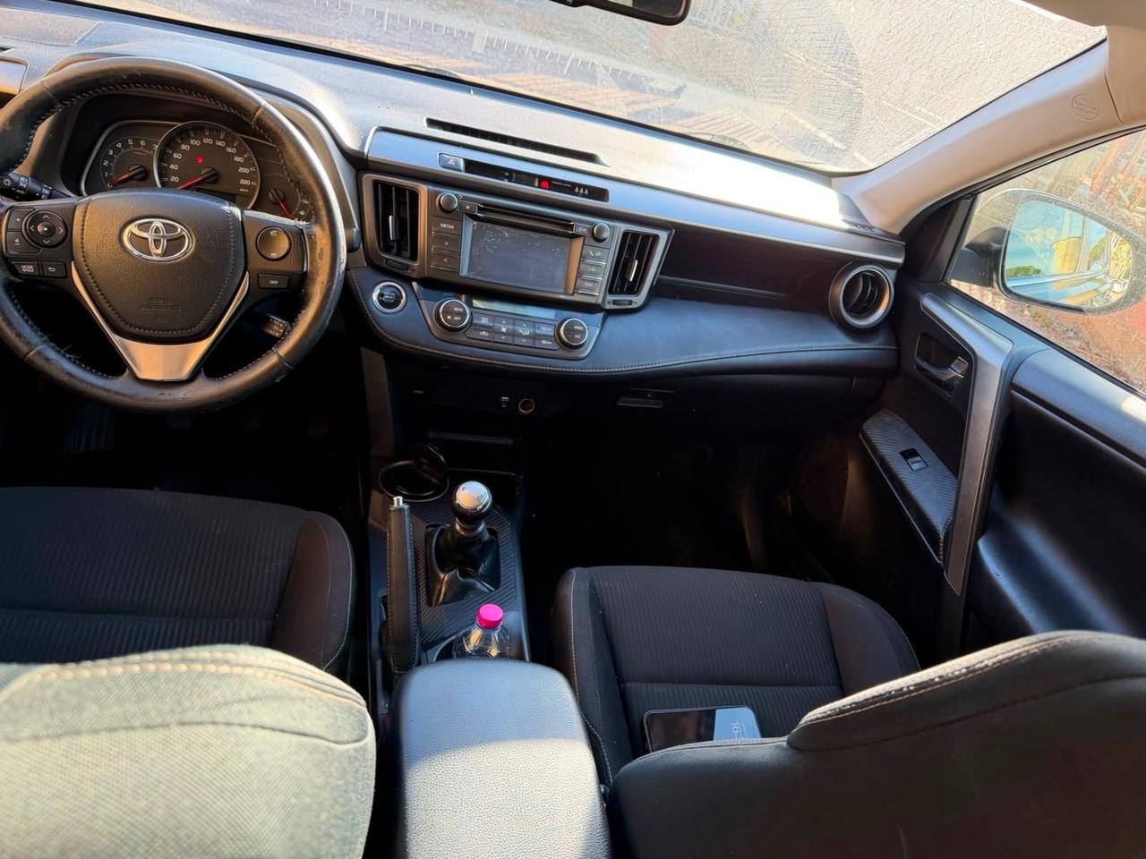 Toyota RAV 4 RAV4 2.0 D-4D 2WD Active