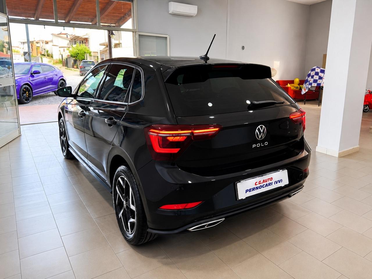 Volkswagen Polo 1.0 TSI DSG R-Line