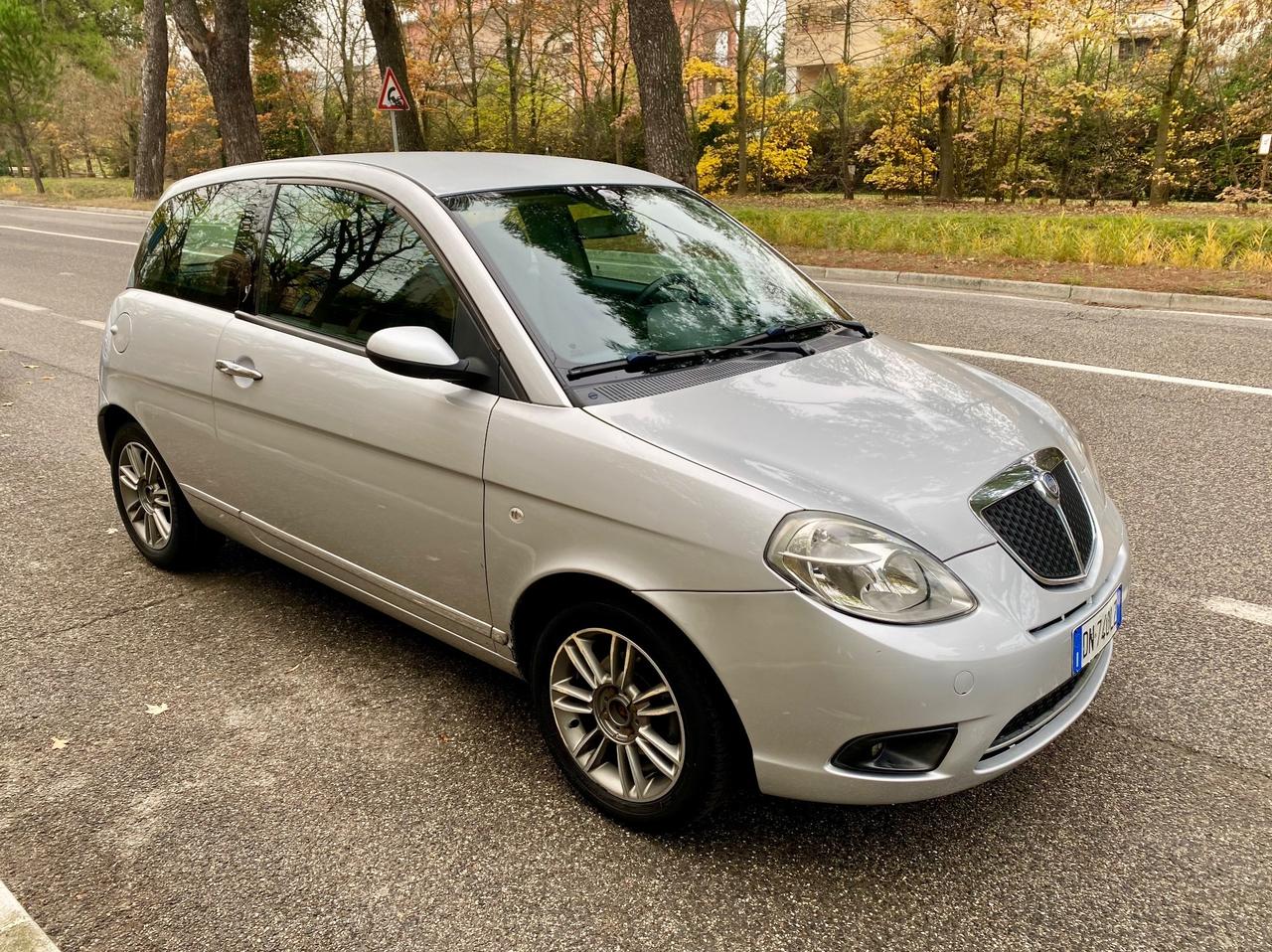 Lancia Ypsilon 1.3 diesel - 2008