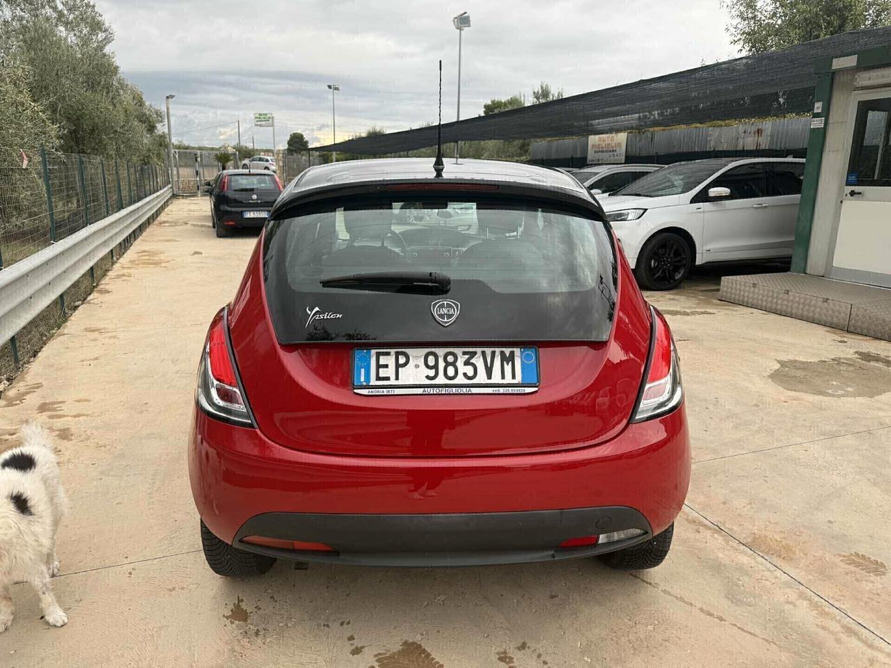 Lancia Ypsilon 1.2 69 96.000km **NEOP OK** 2013