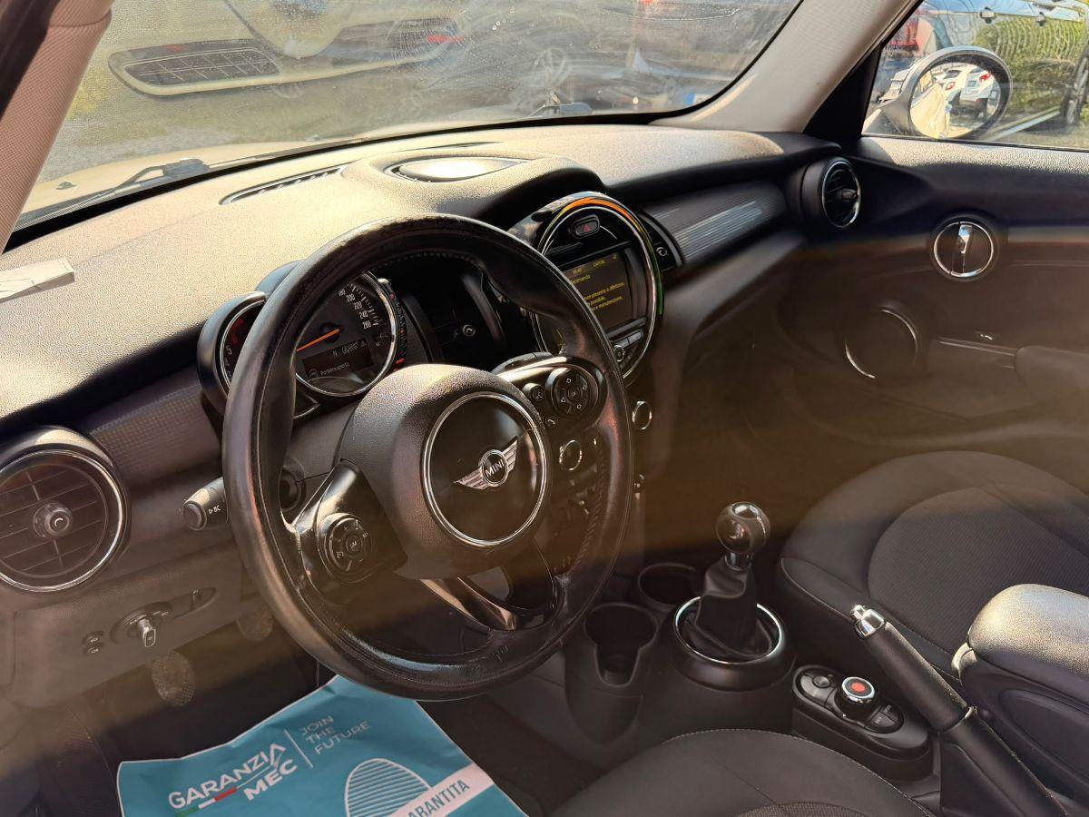 MINI - Mini - 1.5 Cooper D Business XL 5 porte