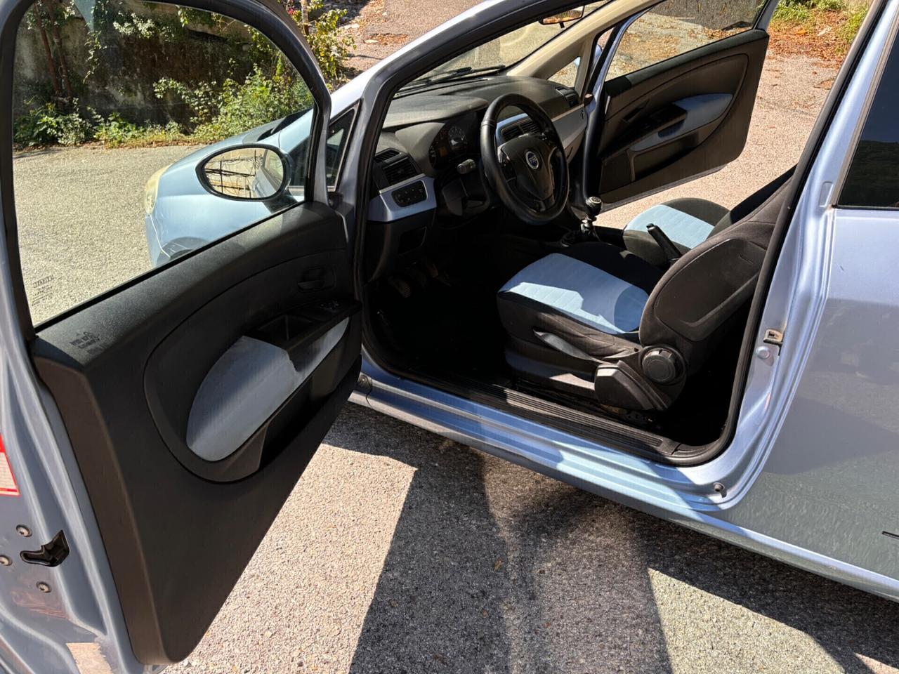 Fiat Grande Punto 1.4 Starjet 16V 3 porte Dynamic