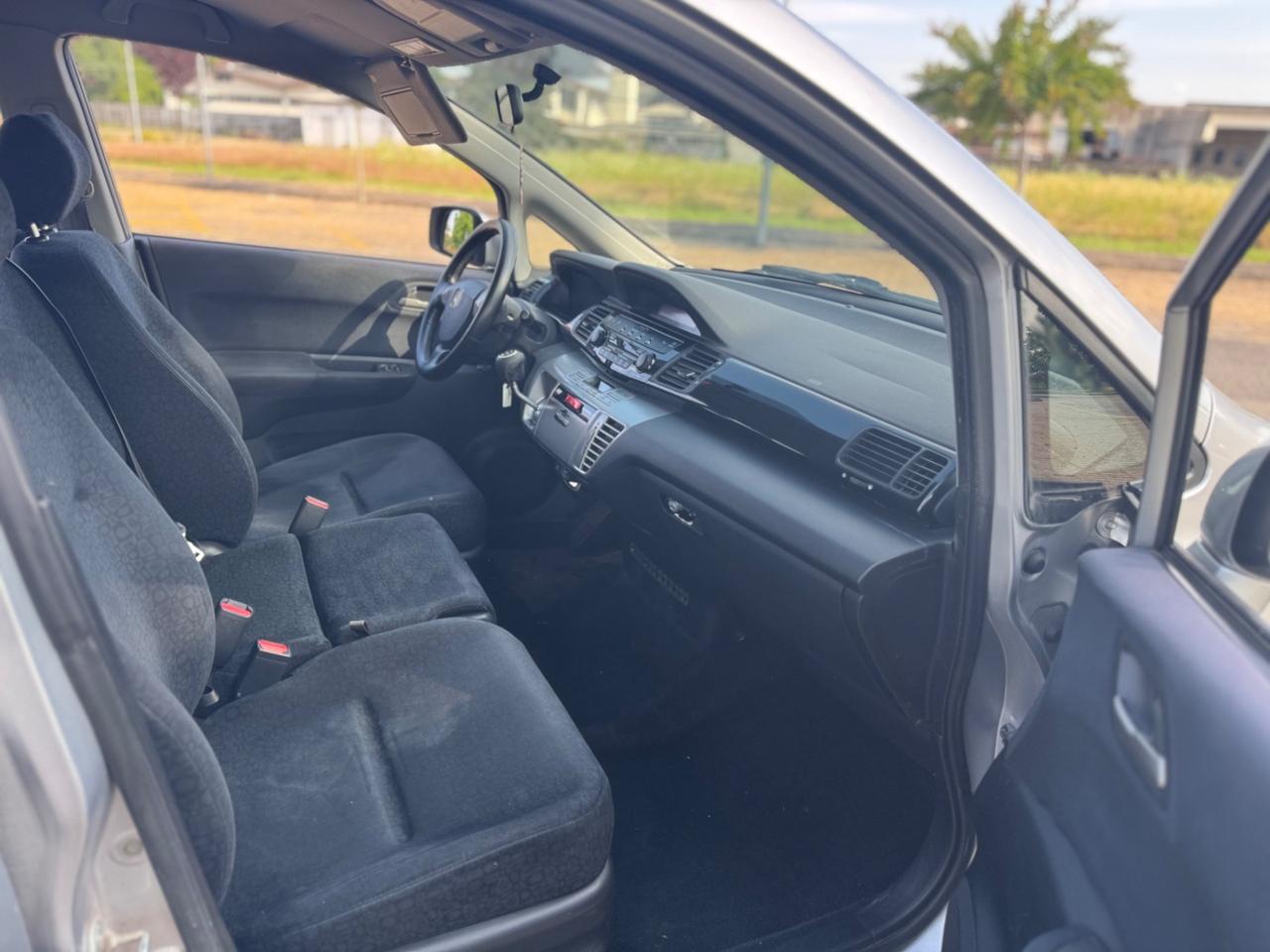 Honda FR-V 1.7 16V VTEC Comfort Plus