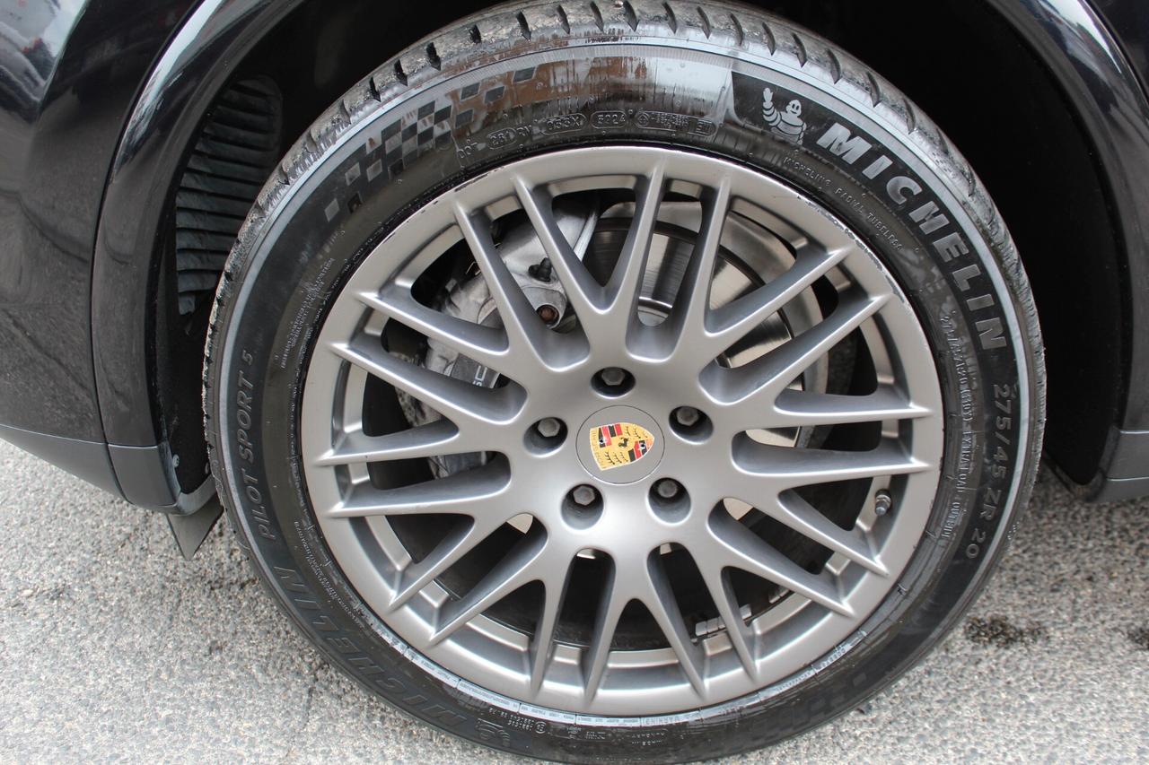 Porsche Cayenne 3.0 Diesel Platinum Edition