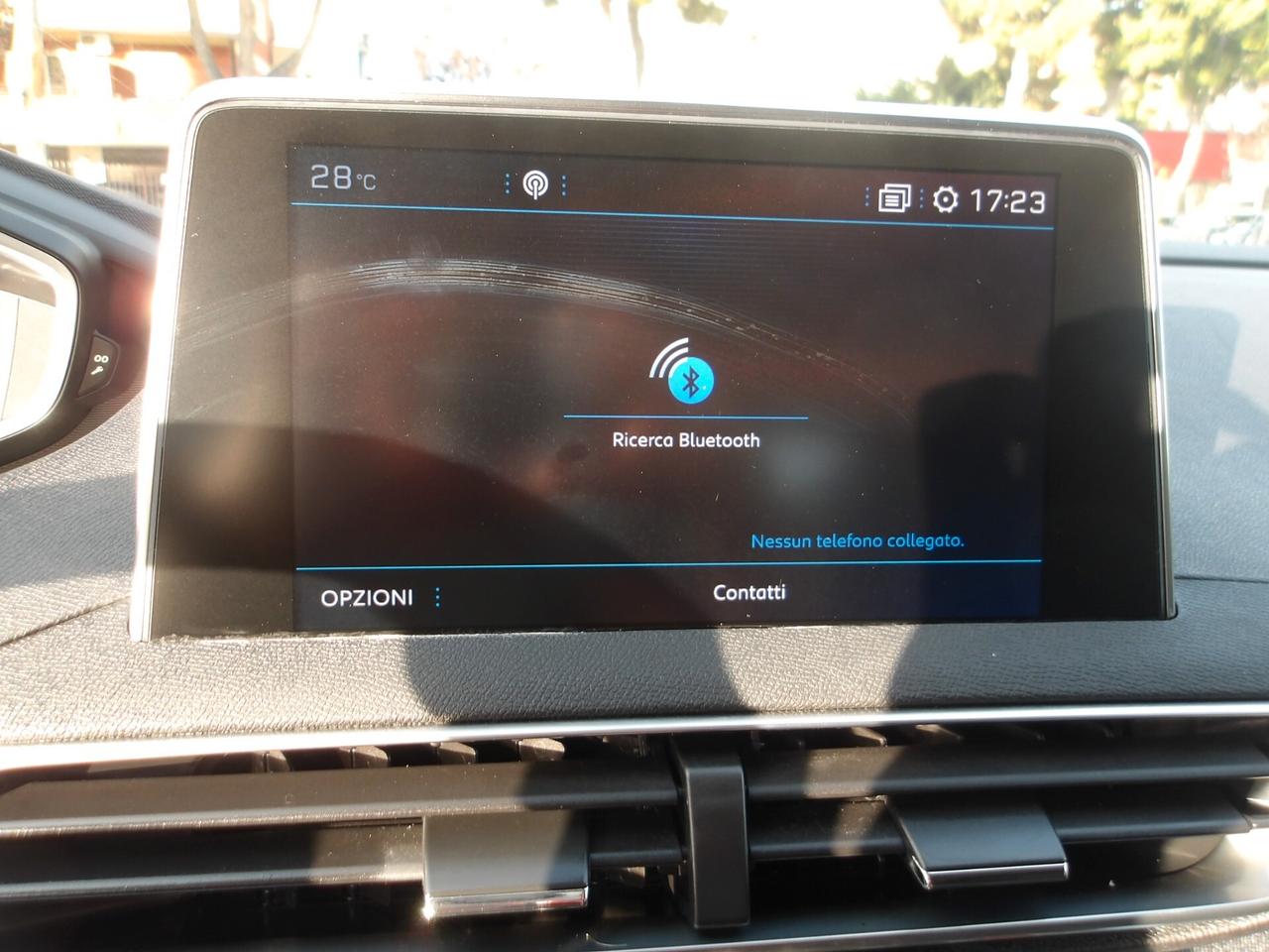 PEUGEOT 3008 1.6 TDI-GT LINE-AUTO