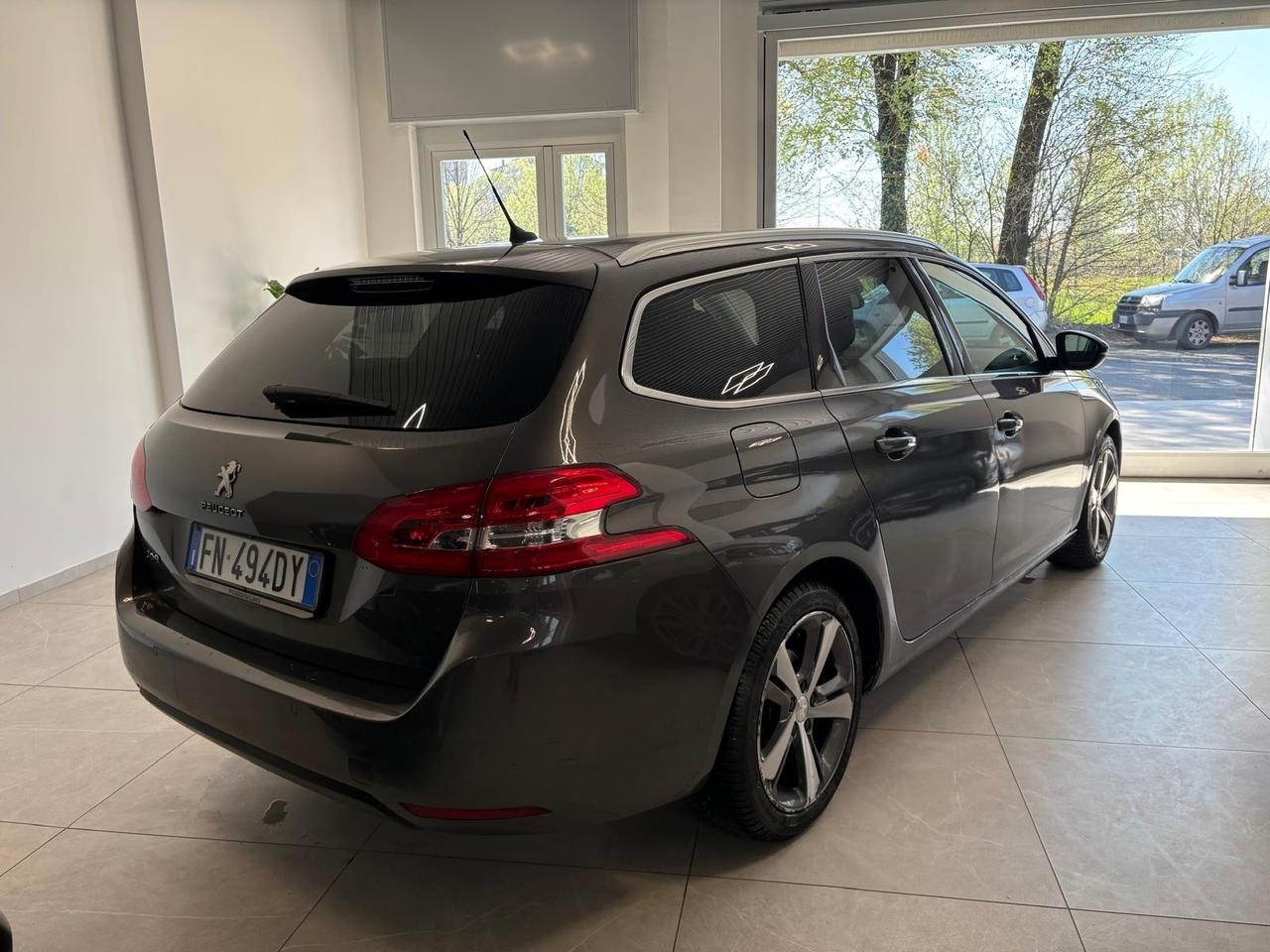Peugeot 308 PureTech Turbo 130 S&S SW Allure