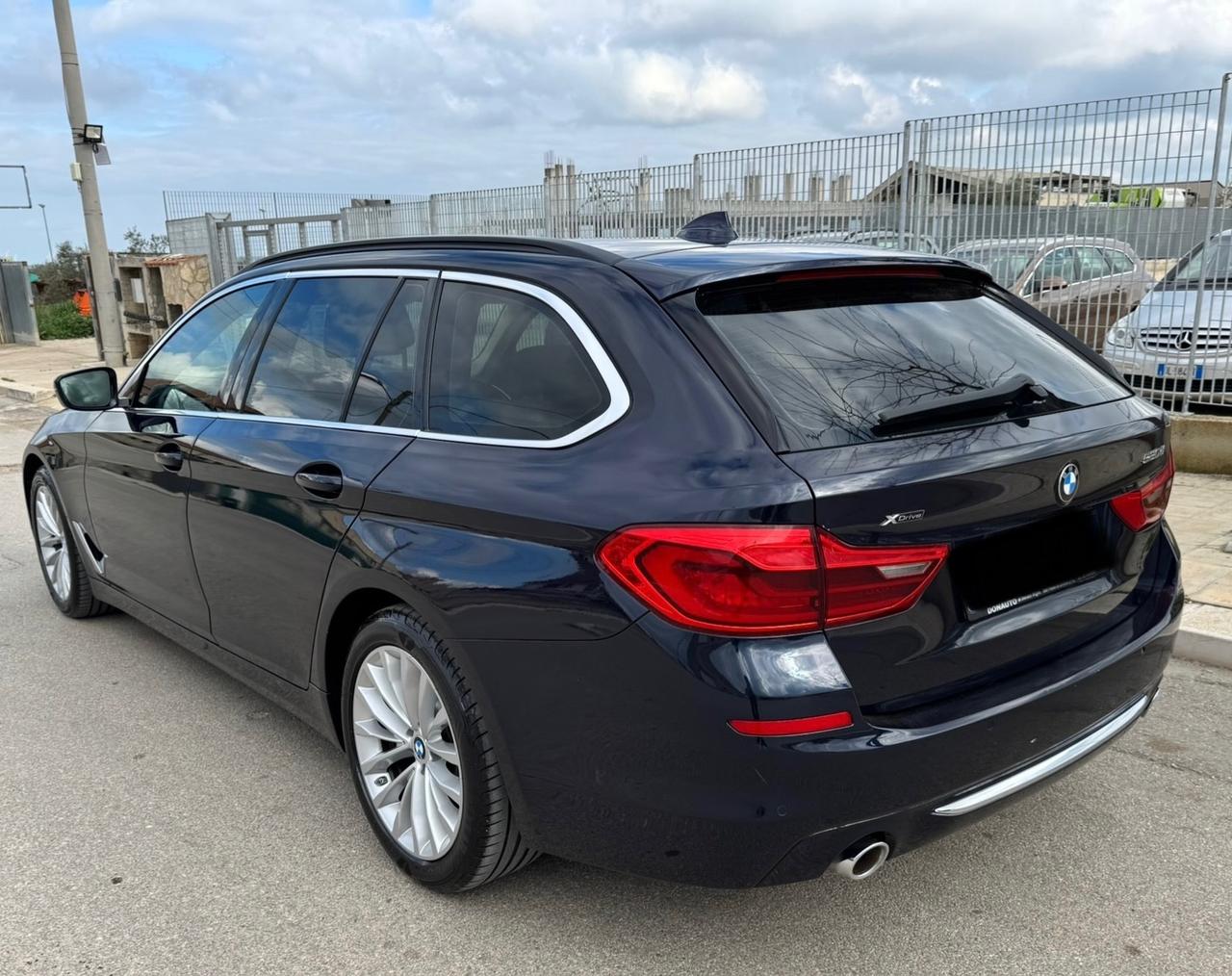 Bmw 520 520d xDrive Luxury