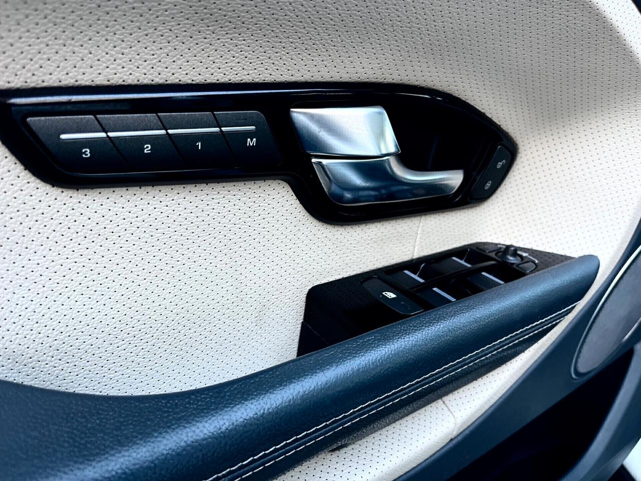 Land Rover EVOQUE 2.2 Sd4 Dynamic *TETTO