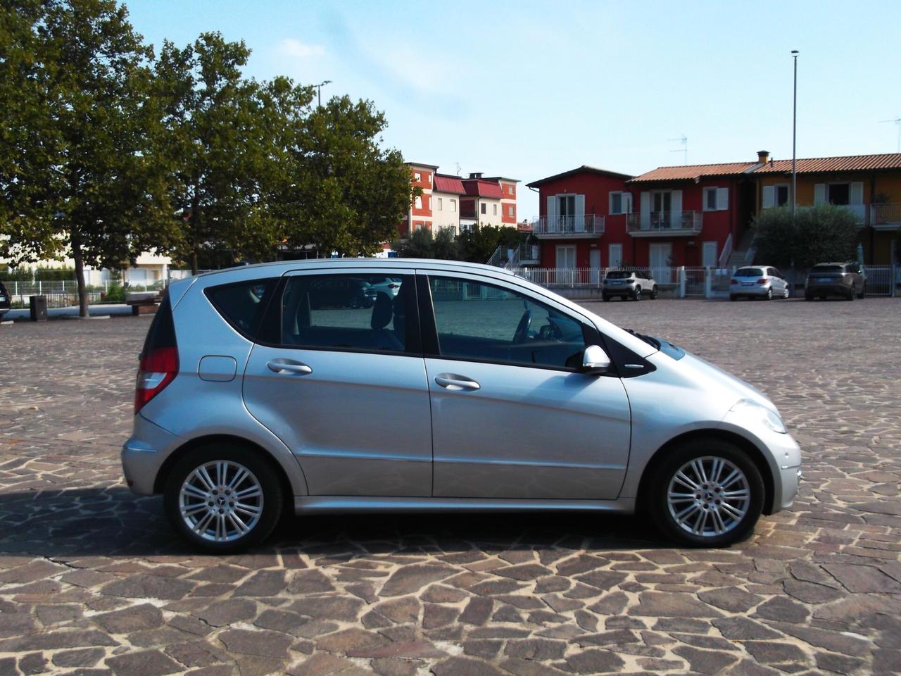 Classe A 180 CDI AUTOMATIC Neopat. 2009