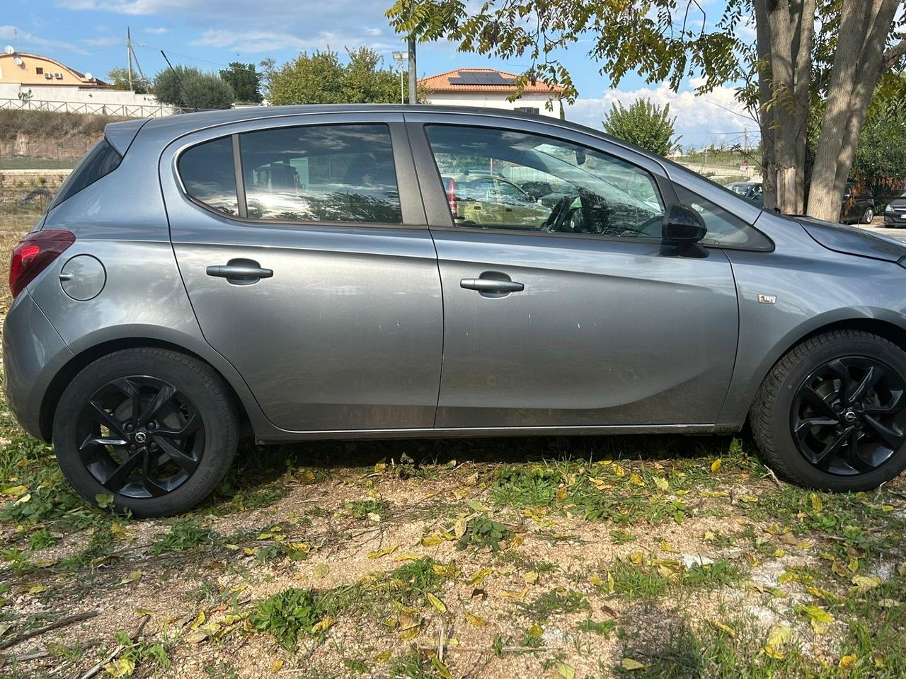 Opel Corsa 1.4 90CV GPL Tech 5 porte Innovation