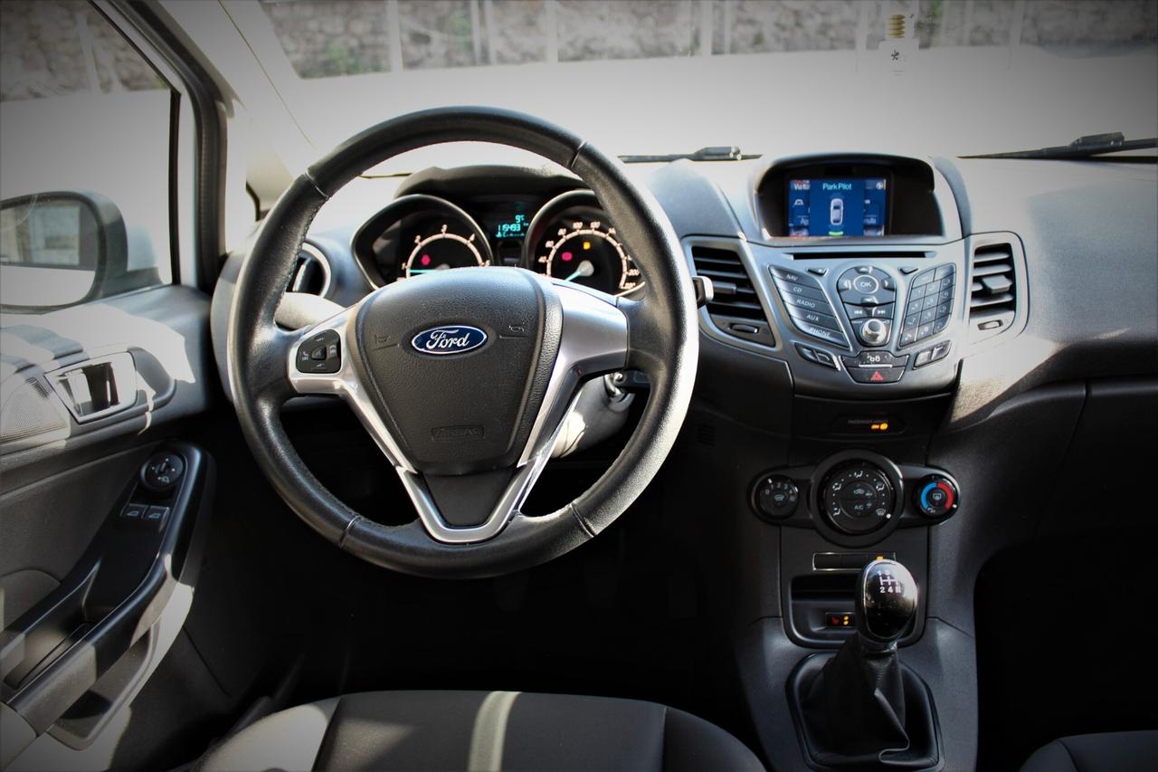 Ford Fiesta 1.5 TDCi 75CV 5 porte Business
