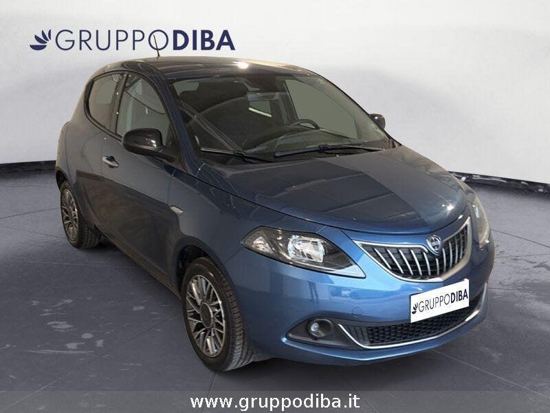 Lancia Ypsilon III 2021 1.0 firefly hybrid Gold Plus s&s 70cv 5p.t
