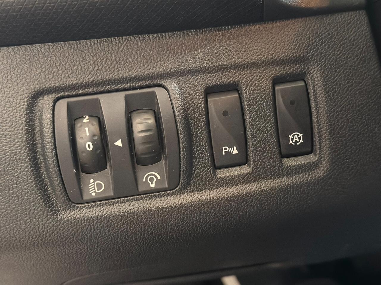 Renault Clio 4/IV - 1.5 dCi 8V 75CV Diesel Euro 6 - Start&Stop 5 porte Energy Life