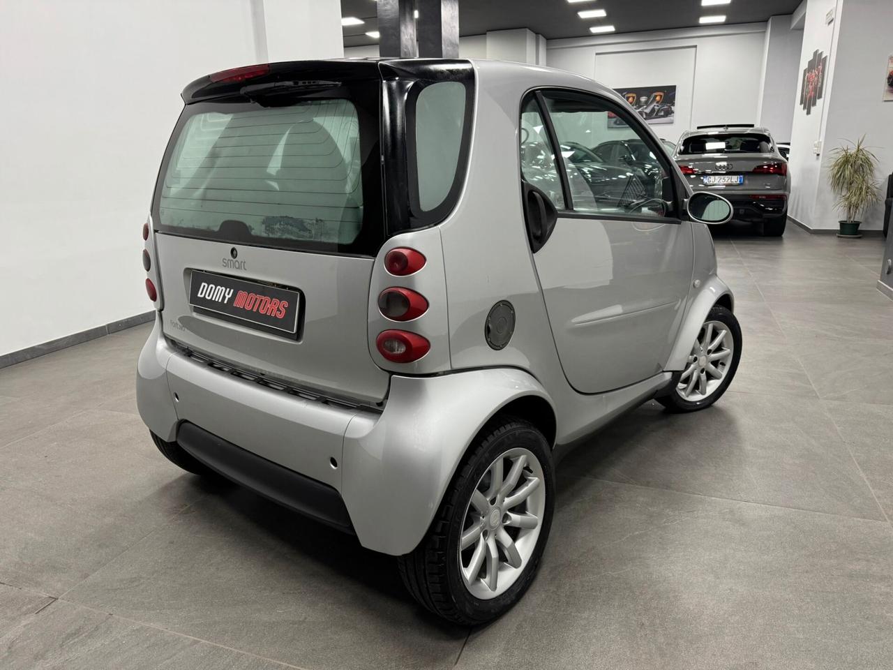 Smart ForTwo 700 coupé passion (45 kW)