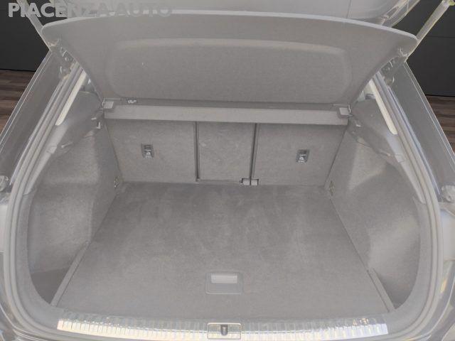 AUDI Q3 35 TDI S tronic.VIRTUAL.NAVI.LED