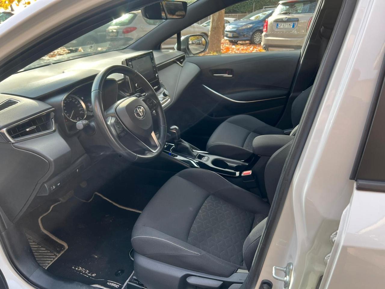 Toyota Corolla 1.8 Hybrid BIANCA